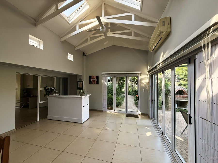 3 Bedroom Property for Sale in Van Der Hoff Park North West